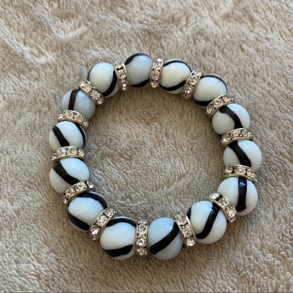 Beaded bracelet - Picture 4 of 4